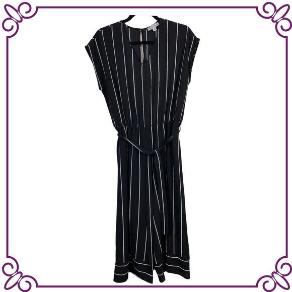 Chelsea Taylor Black and White Pin Striped Sleeveless Crop Jumpsuit Size 10 - Picture 1 of 9